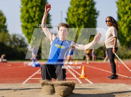 Thumbnail 1 in Bellevue @ Hazen (Long Jump) photogallery.