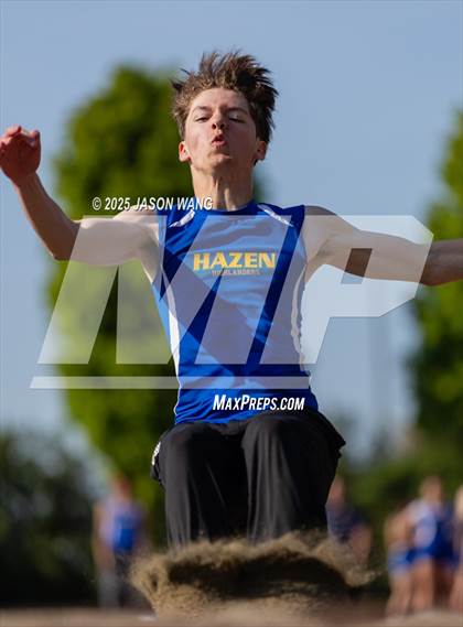 Thumbnail 3 in Bellevue @ Hazen (Long Jump) photogallery.