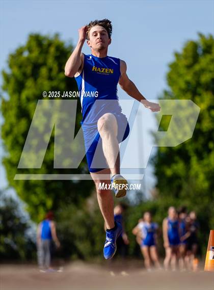 Thumbnail 1 in Bellevue @ Hazen (Long Jump) photogallery.