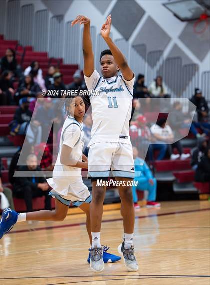 Thumbnail 2 in Albemarle vs L.C. Bird (VHSL Class 5 Semifinal) photogallery.