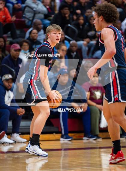 Thumbnail 1 in Albemarle vs L.C. Bird (VHSL Class 5 Semifinal) photogallery.