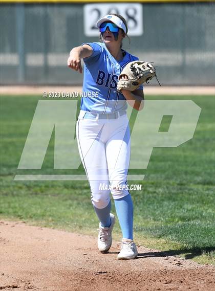 Thumbnail 1 in Paraclete vs. Liberty (CIF SS Division 4 Quarterfinal) photogallery.