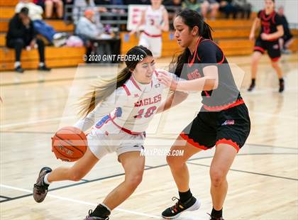 Thumbnail 1 in St. Joseph Notre Dame vs. Clayton Valley Charter (Contra Costa Challenge) photogallery.