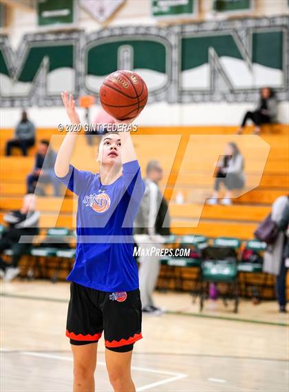 Thumbnail 1 in St. Joseph Notre Dame vs. Clayton Valley Charter (Contra Costa Challenge) photogallery.