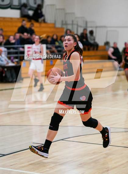 Thumbnail 3 in St. Joseph Notre Dame vs. Clayton Valley Charter (Contra Costa Challenge) photogallery.