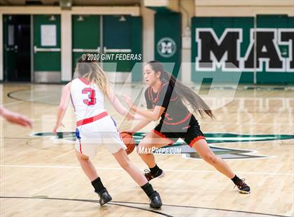 Thumbnail 2 in St. Joseph Notre Dame vs. Clayton Valley Charter (Contra Costa Challenge) photogallery.