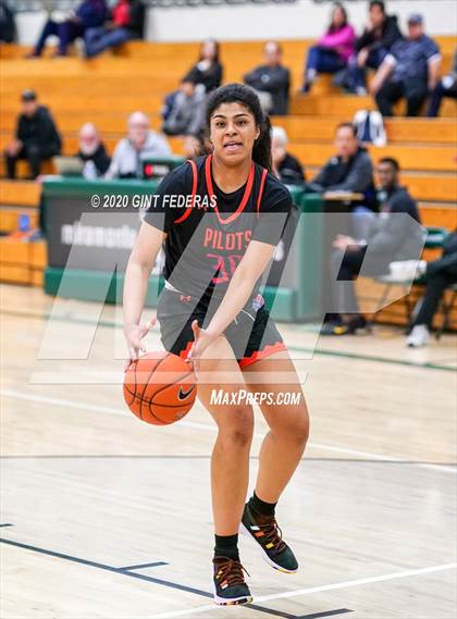 Thumbnail 2 in St. Joseph Notre Dame vs. Clayton Valley Charter (Contra Costa Challenge) photogallery.