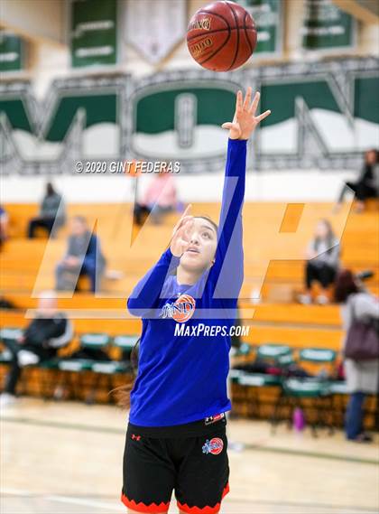 Thumbnail 1 in St. Joseph Notre Dame vs. Clayton Valley Charter (Contra Costa Challenge) photogallery.