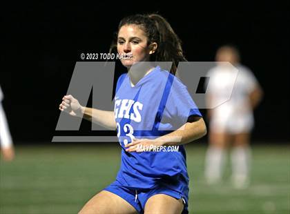 Thumbnail 1 in Avon @ Glastonbury photogallery.