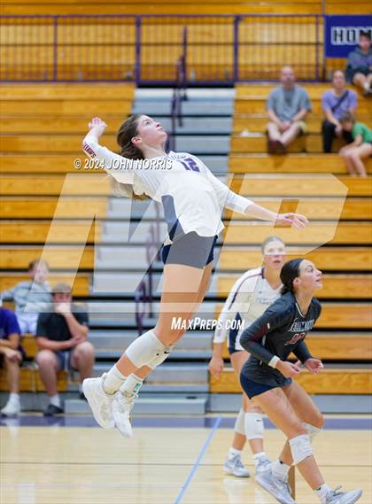 Thumbnail 3 in Bellmont @ Leo photogallery.