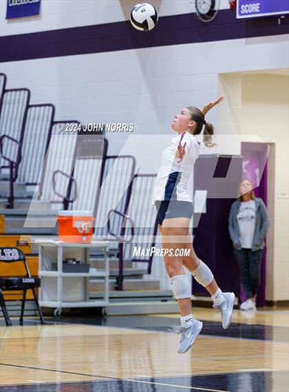 Thumbnail 1 in Bellmont @ Leo photogallery.
