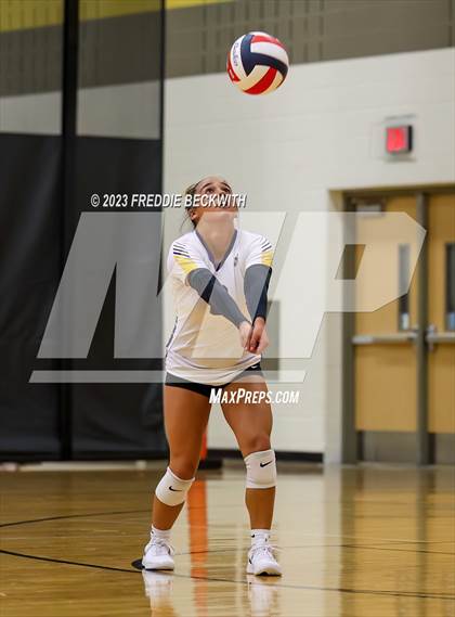 Thumbnail 3 in Anna vs. Sanger (Denison Tournament) photogallery.