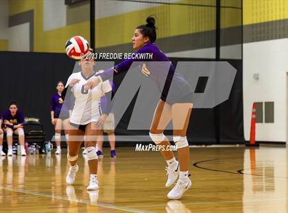 Thumbnail 1 in Anna vs. Sanger (Denison Tournament) photogallery.