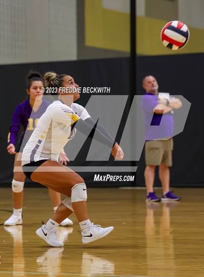 Thumbnail 1 in Anna vs. Sanger (Denison Tournament) photogallery.
