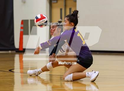 Thumbnail 3 in Anna vs. Sanger (Denison Tournament) photogallery.
