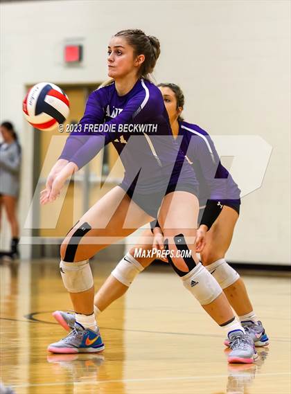 Thumbnail 1 in Anna vs. Sanger (Denison Tournament) photogallery.