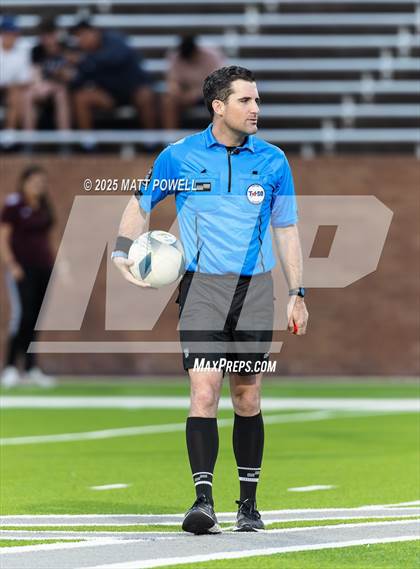 Thumbnail 3 in Cy-Fair vs. Seven Lakes (UIL 6A Soccer Area Playoff) photogallery.