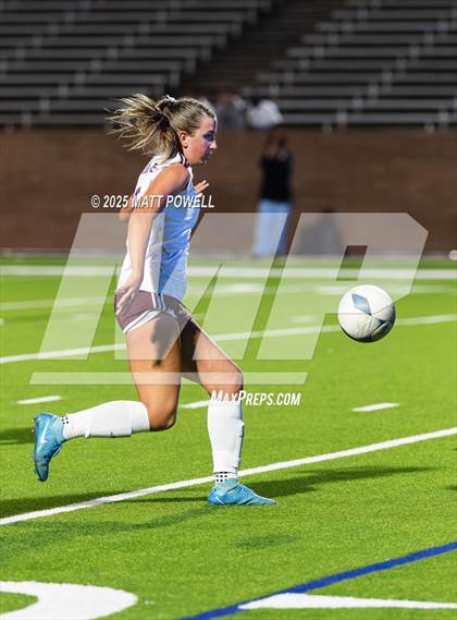 Thumbnail 3 in Cy-Fair vs. Seven Lakes (UIL 6A Soccer Area Playoff) photogallery.