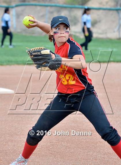 Thumbnail 2 in Del Norte @ Espanola Valley photogallery.
