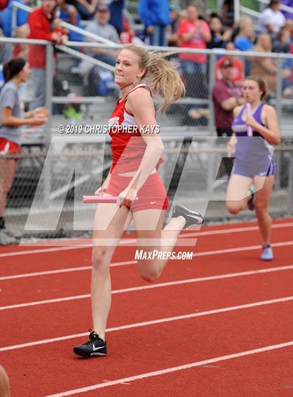 Thumbnail 2 in Southern Illinois River-to-River Conference Meet photogallery.