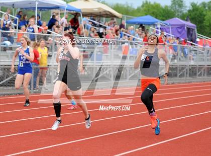 Thumbnail 3 in Southern Illinois River-to-River Conference Meet photogallery.