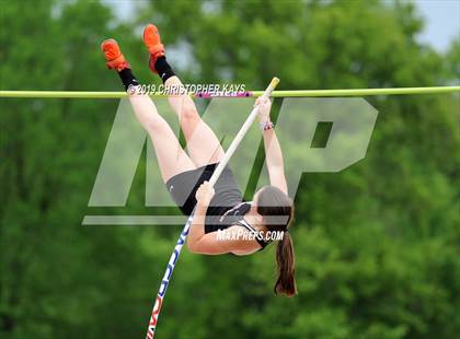 Thumbnail 1 in Southern Illinois River-to-River Conference Meet photogallery.