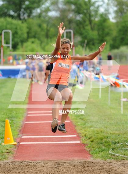 Thumbnail 2 in Southern Illinois River-to-River Conference Meet photogallery.