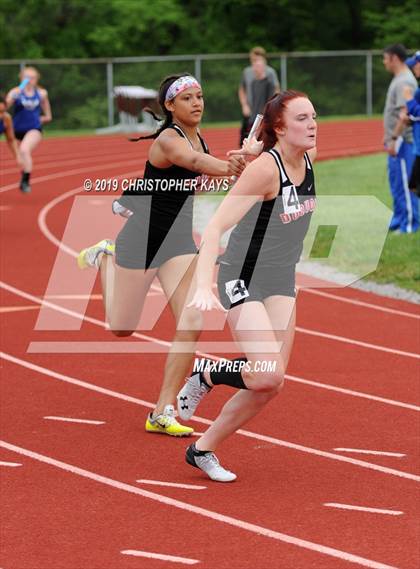 Thumbnail 2 in Southern Illinois River-to-River Conference Meet photogallery.