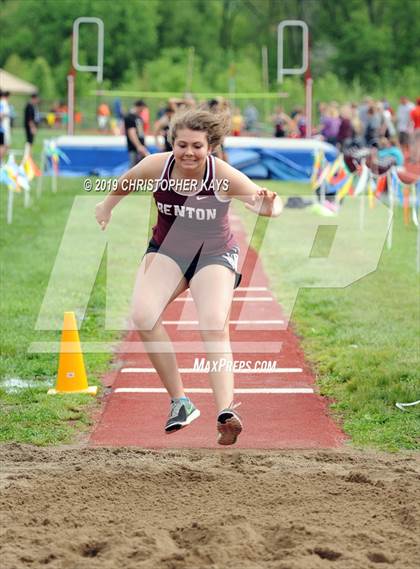 Thumbnail 3 in Southern Illinois River-to-River Conference Meet photogallery.