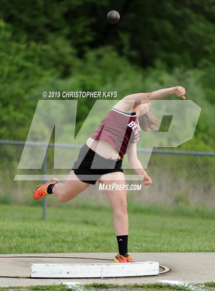 Thumbnail 2 in Southern Illinois River-to-River Conference Meet photogallery.