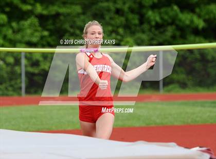 Thumbnail 3 in Southern Illinois River-to-River Conference Meet photogallery.