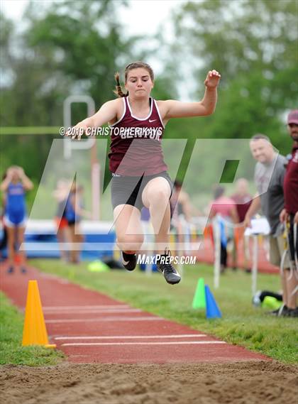 Thumbnail 1 in Southern Illinois River-to-River Conference Meet photogallery.