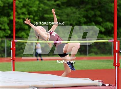 Thumbnail 2 in Southern Illinois River-to-River Conference Meet photogallery.