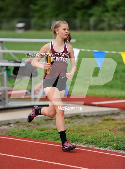 Thumbnail 2 in Southern Illinois River-to-River Conference Meet photogallery.