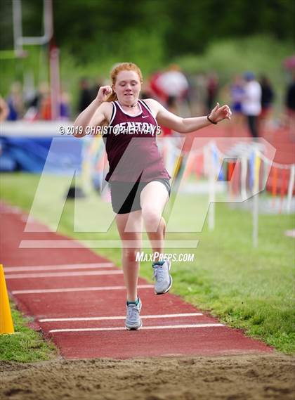 Thumbnail 1 in Southern Illinois River-to-River Conference Meet photogallery.