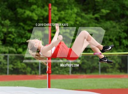 Thumbnail 3 in Southern Illinois River-to-River Conference Meet photogallery.