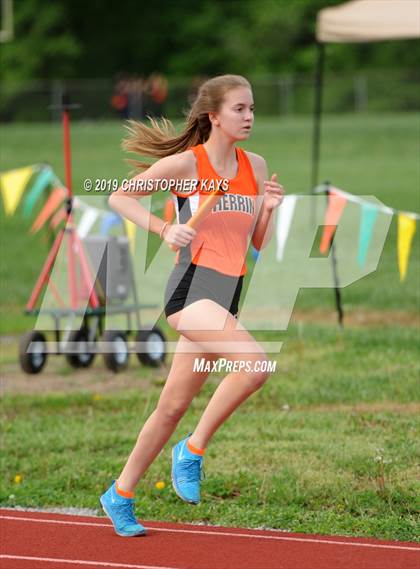 Thumbnail 3 in Southern Illinois River-to-River Conference Meet photogallery.