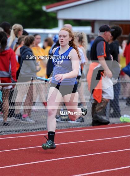 Thumbnail 3 in Southern Illinois River-to-River Conference Meet photogallery.