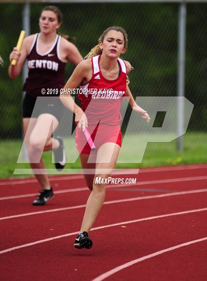 Thumbnail 3 in Southern Illinois River-to-River Conference Meet photogallery.