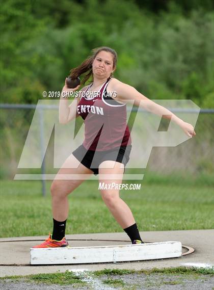 Thumbnail 3 in Southern Illinois River-to-River Conference Meet photogallery.