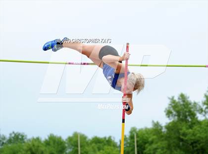 Thumbnail 1 in Southern Illinois River-to-River Conference Meet photogallery.