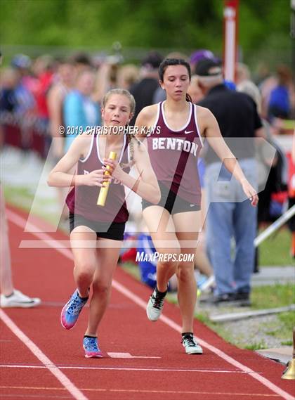 Thumbnail 1 in Southern Illinois River-to-River Conference Meet photogallery.