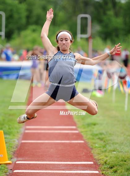 Thumbnail 1 in Southern Illinois River-to-River Conference Meet photogallery.