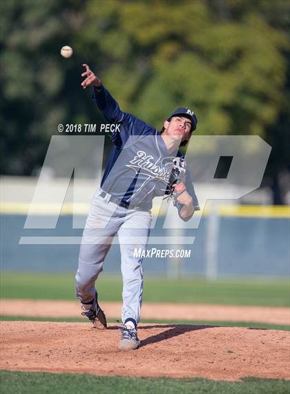 Thumbnail 2 in JW North @ Canyon photogallery.