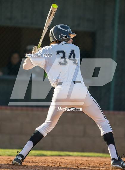 Thumbnail 2 in JW North @ Canyon photogallery.