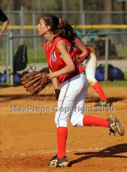 Thumbnail 2 in Vestavia Hills vs. Hazel Green (Bob Jones Invitational) photogallery.