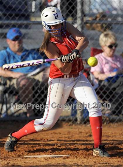 Thumbnail 2 in Vestavia Hills vs. Hazel Green (Bob Jones Invitational) photogallery.