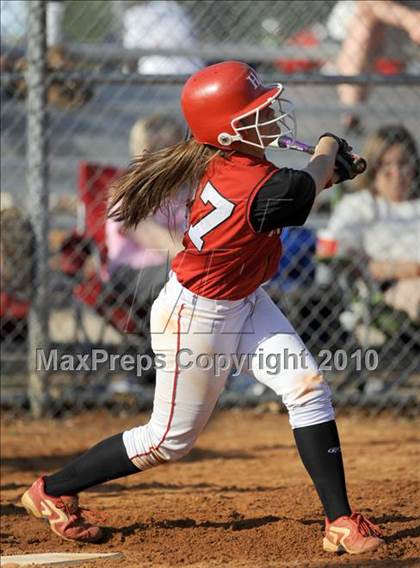 Thumbnail 3 in Vestavia Hills vs. Hazel Green (Bob Jones Invitational) photogallery.