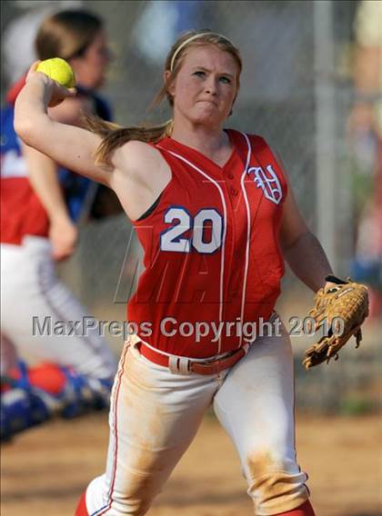 Thumbnail 1 in Vestavia Hills vs. Hazel Green (Bob Jones Invitational) photogallery.