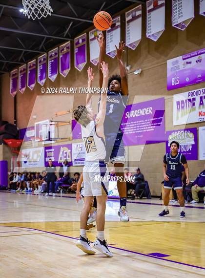 Thumbnail 3 in Venture Academy vs. Elk Grove (Joe Bowers Memorial Tournament Final) photogallery.